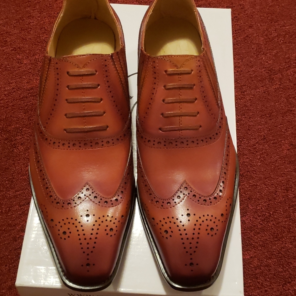 Shoes - Picture 3 of 5